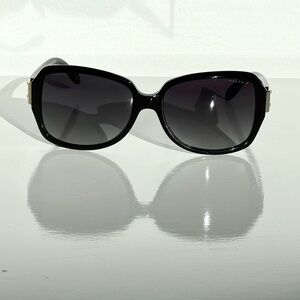 Ralph Lauren RA 5138 Sunglasses Black w/polarized gradient lenses